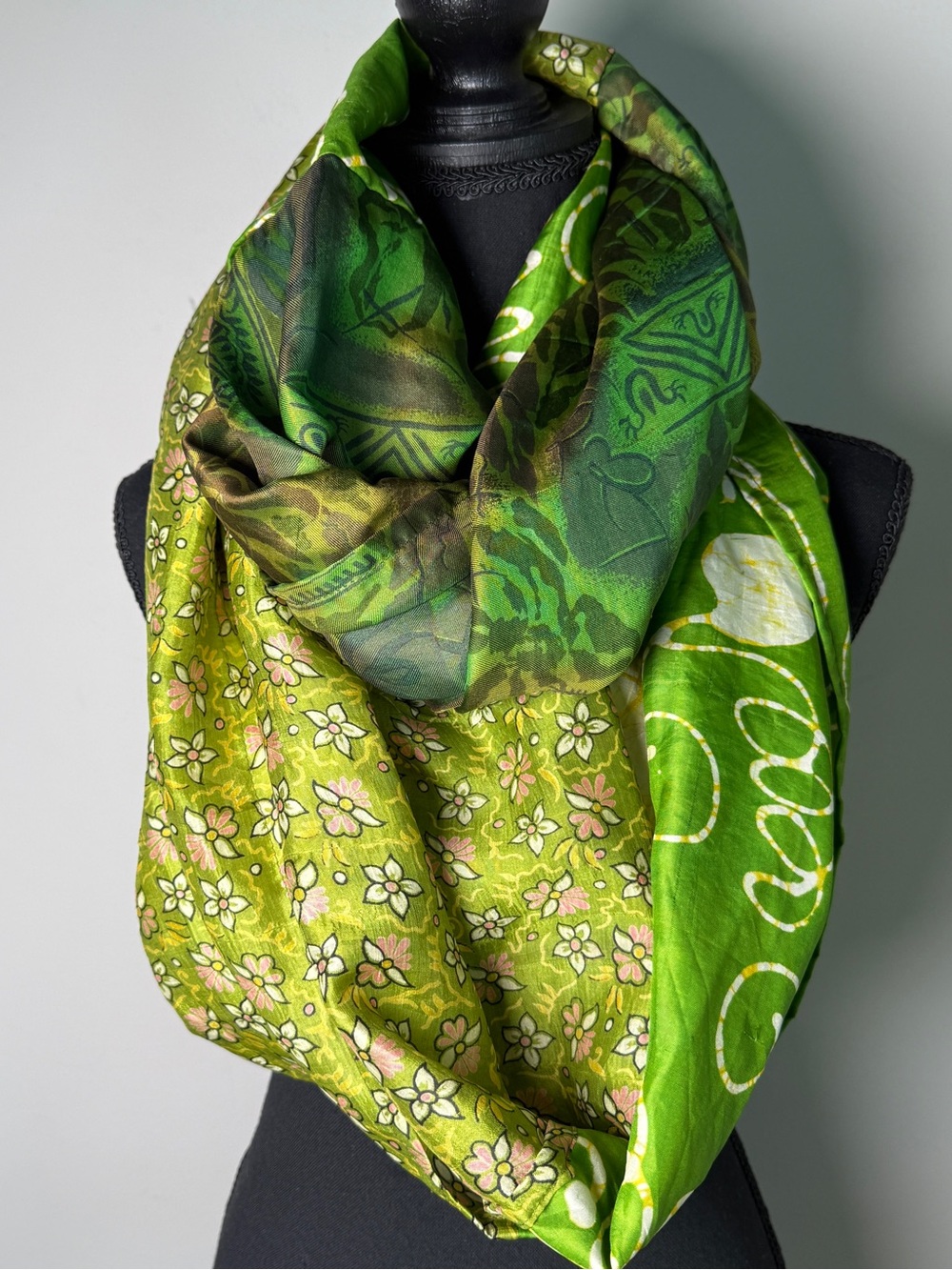 Guru Silk Patchwork Wrap Scarf Green Batik Tropical Print Boho Festival Sarong
